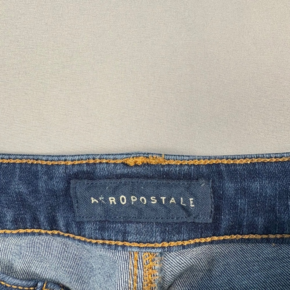 Aeropostale Flex Effects Jean Shorts Womens Size 10 High Rise - Picture 3 of 8